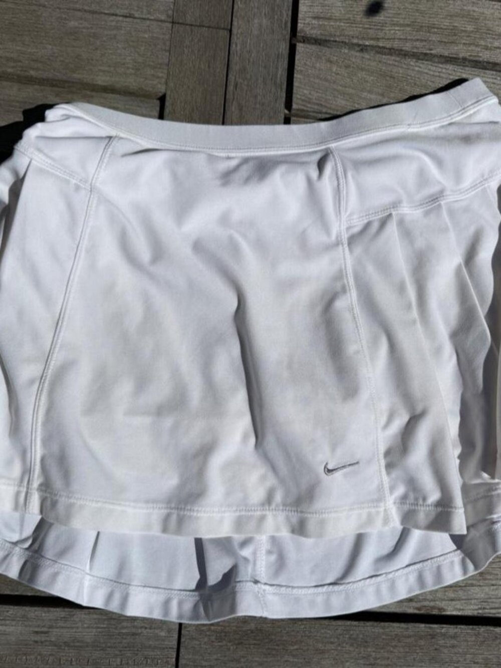 Nike Women's White Dri-Fit Tennis Skirt — L